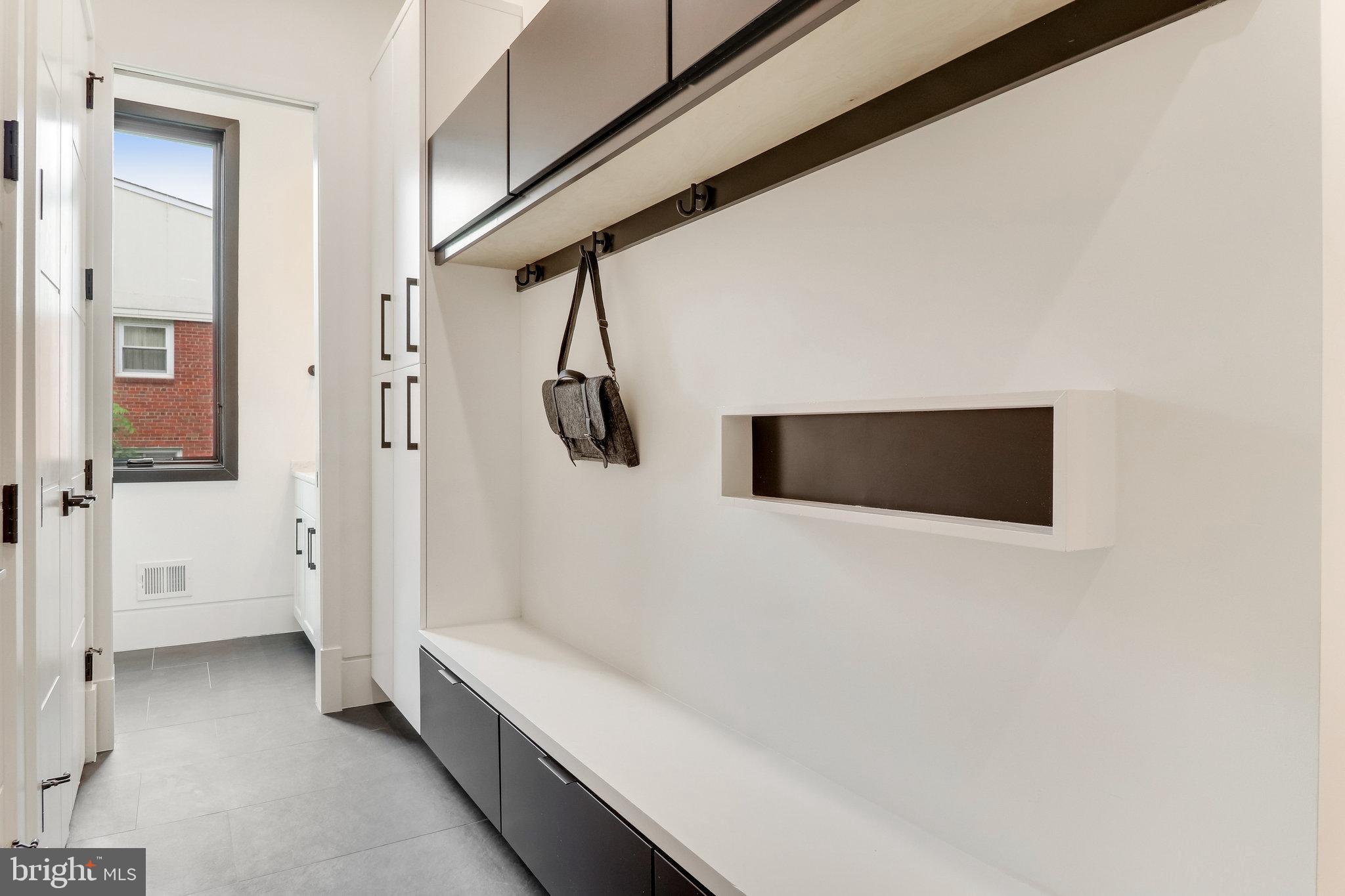 7816 GEORGETOWN PIKE