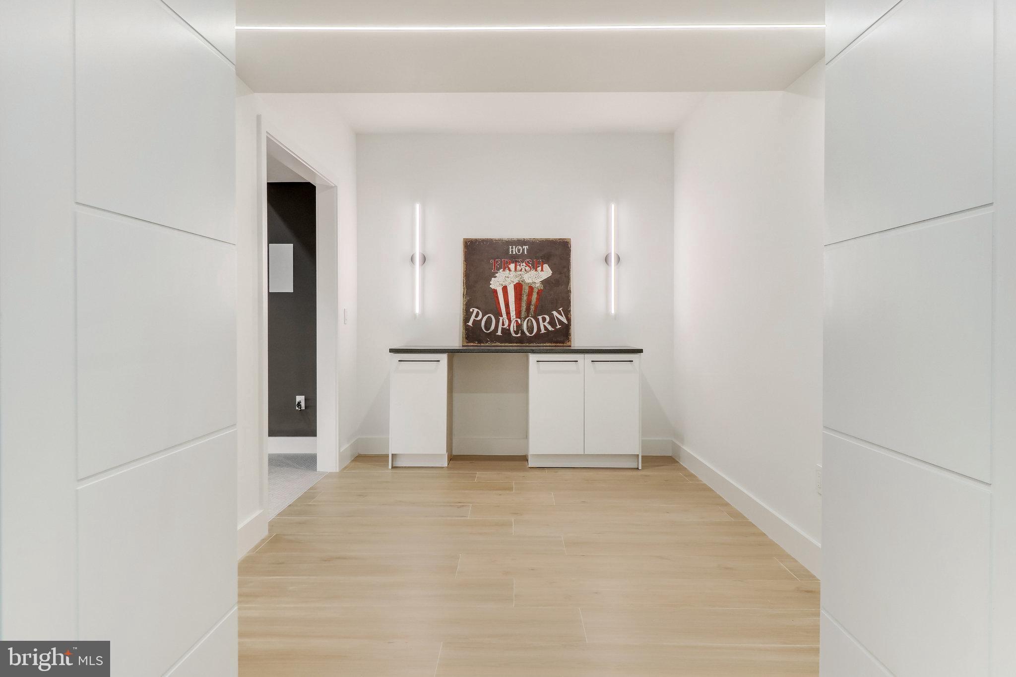 7816 GEORGETOWN PIKE