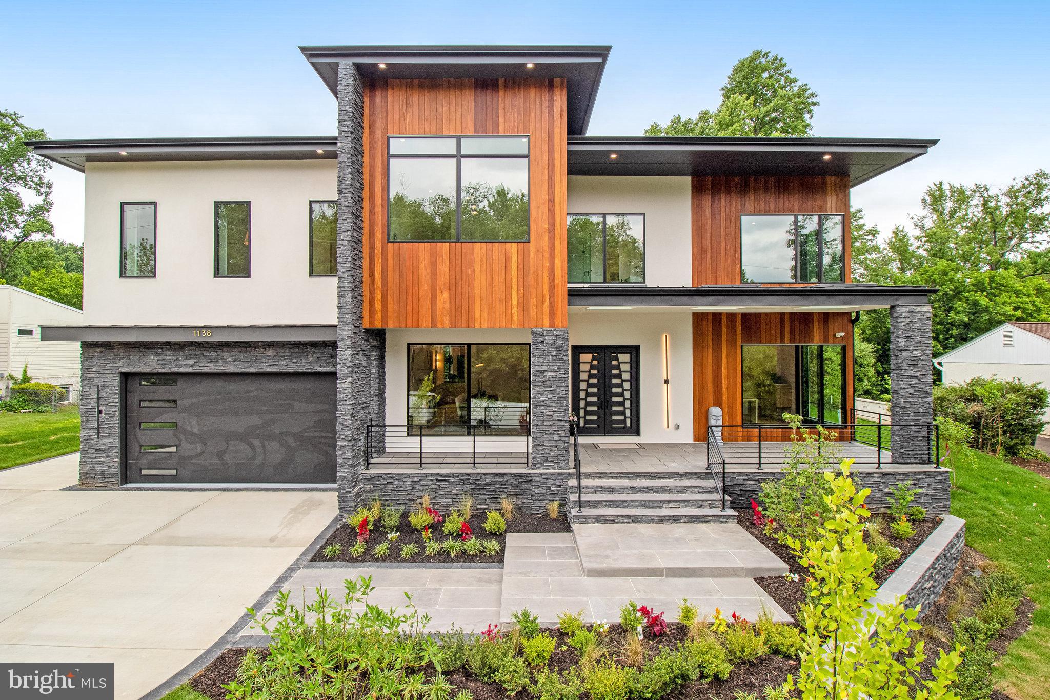 7816 GEORGETOWN PIKE