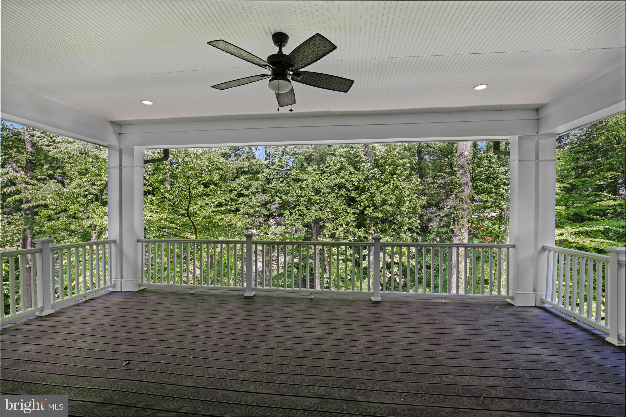 7004 RIVER OAKS DRIVE