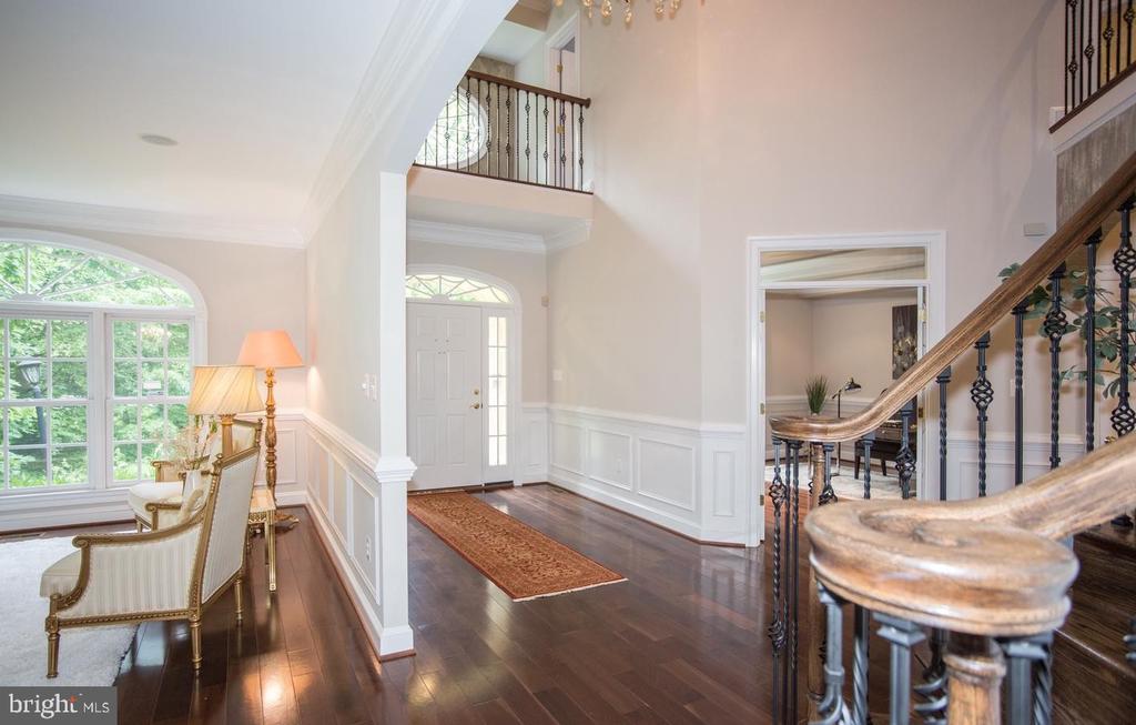 6125 OLD DOMINION DRIVE