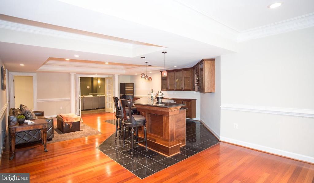 6125 OLD DOMINION DRIVE