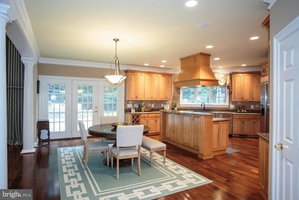 6125 OLD DOMINION DRIVE