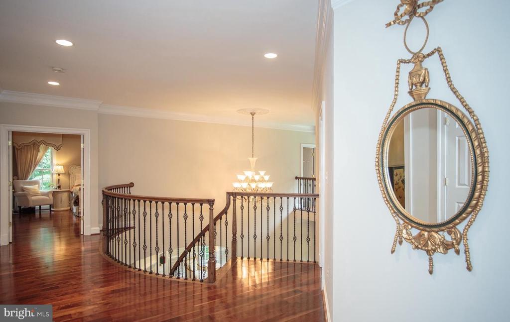 6125 OLD DOMINION DRIVE