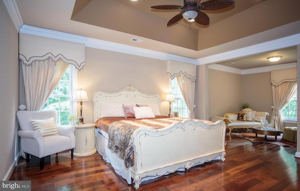 6125 OLD DOMINION DRIVE