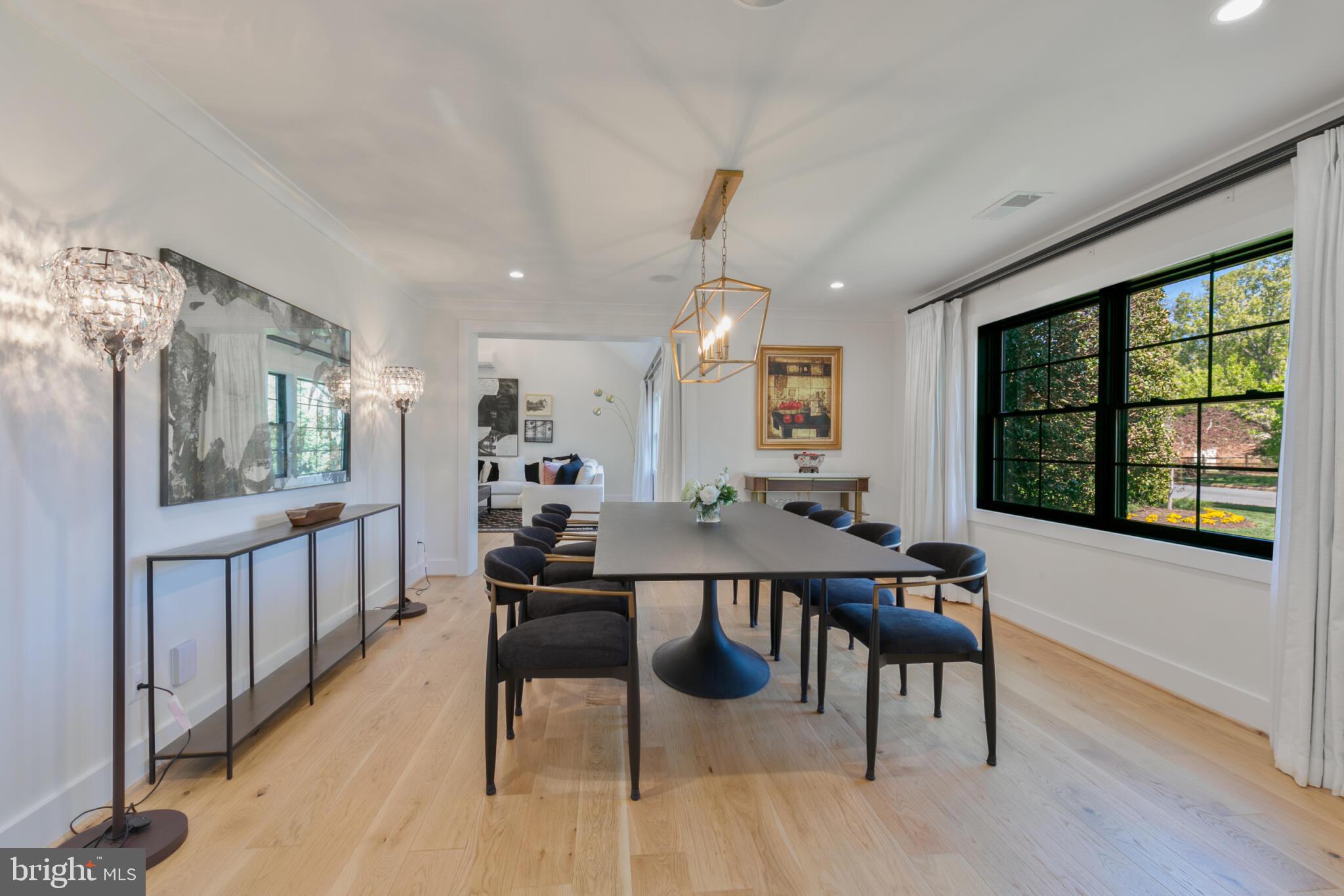1204 POTOMAC SCHOOL ROAD
