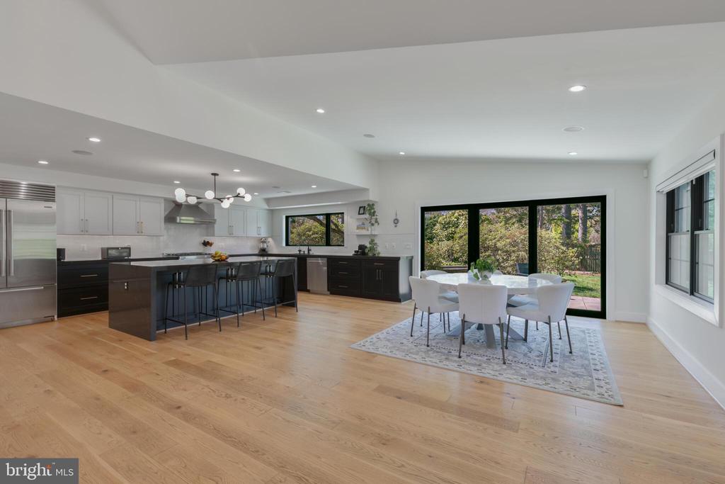 1204 POTOMAC SCHOOL ROAD