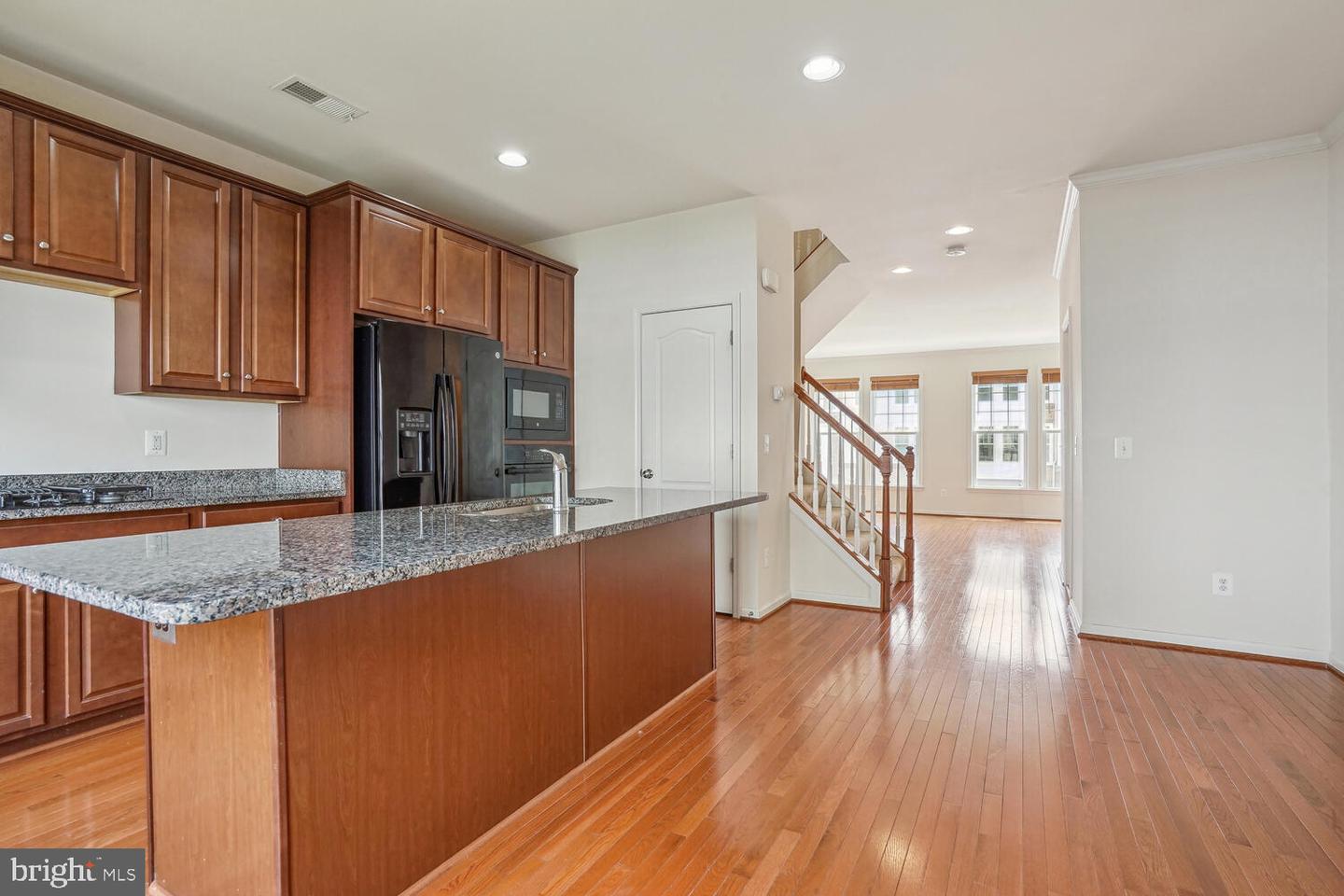 43310 FOYT TERRACE