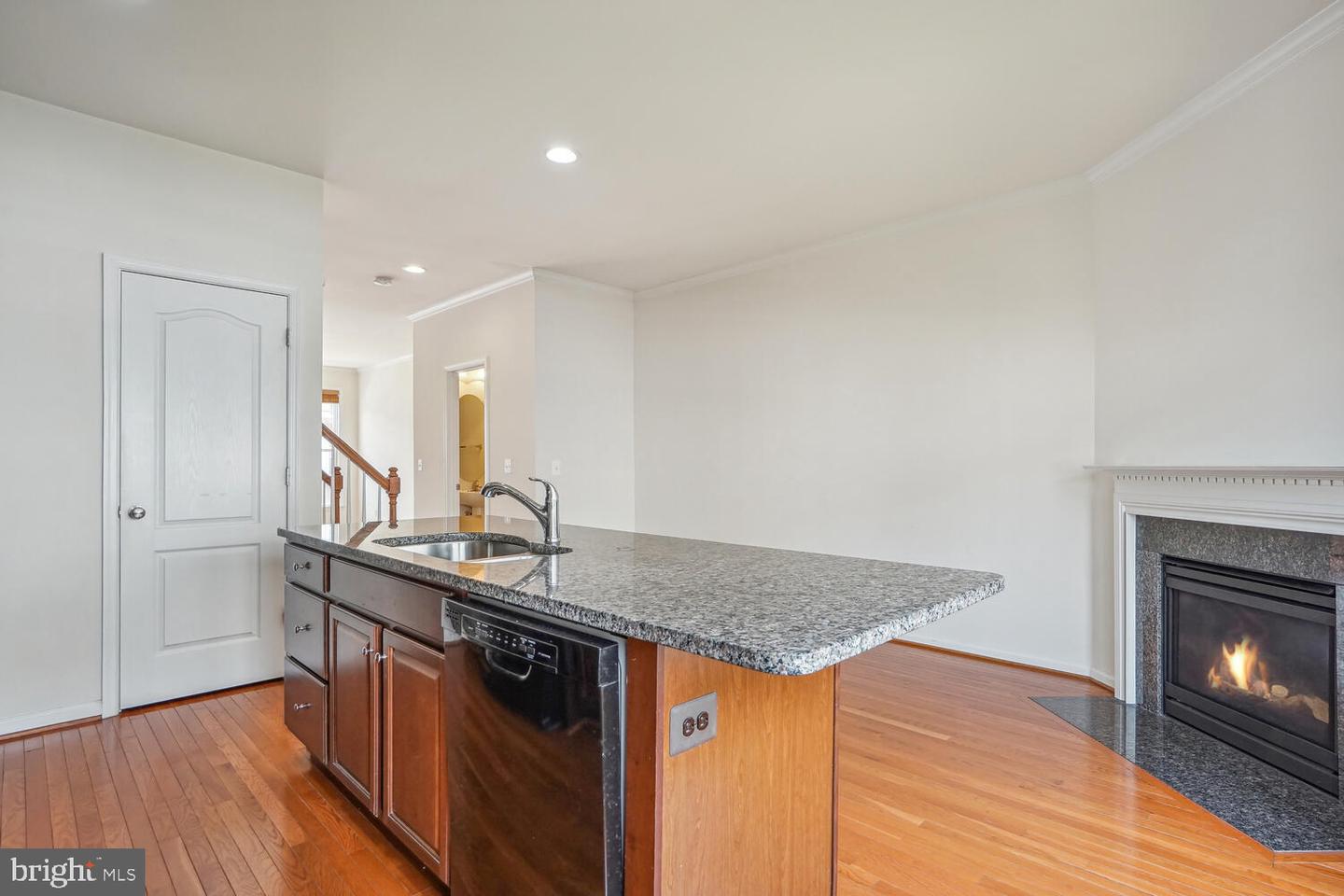 43310 FOYT TERRACE