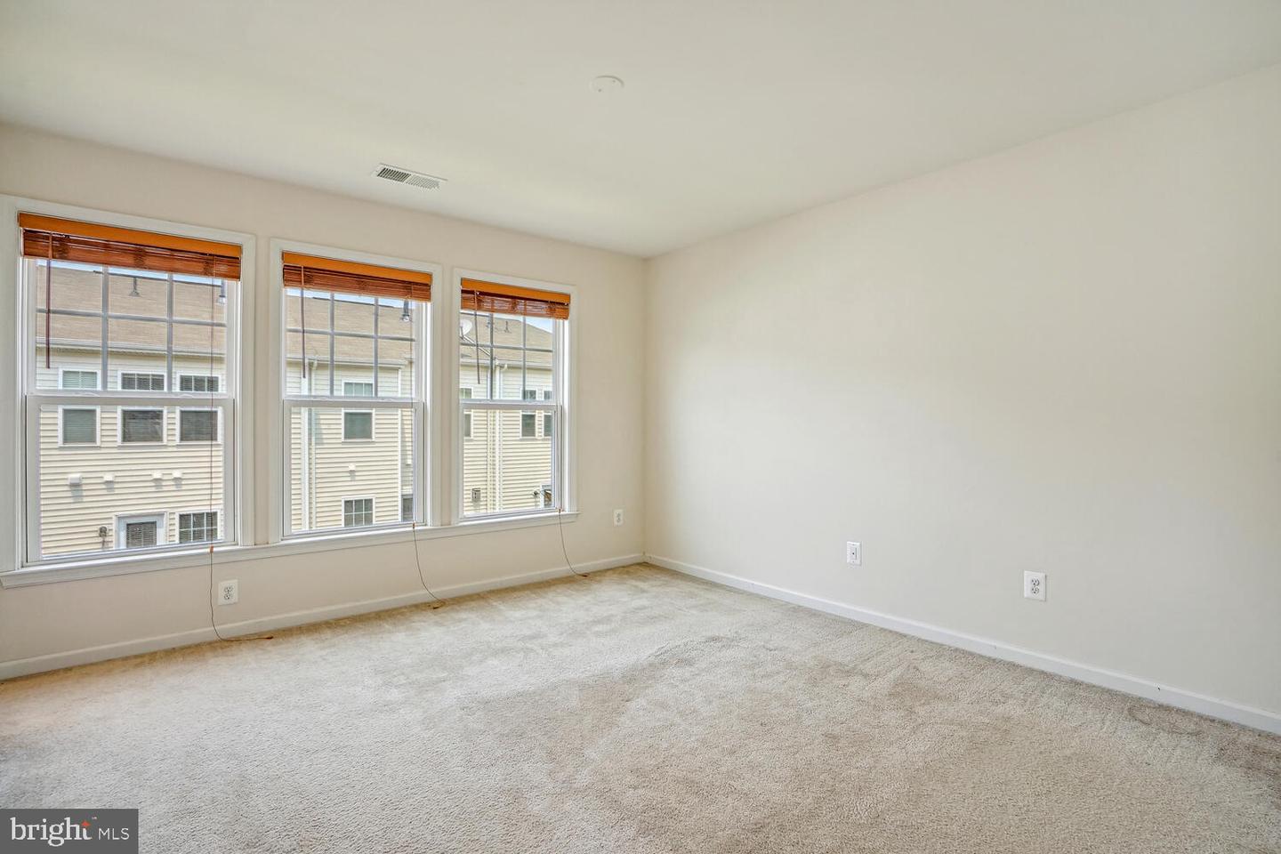 43310 FOYT TERRACE