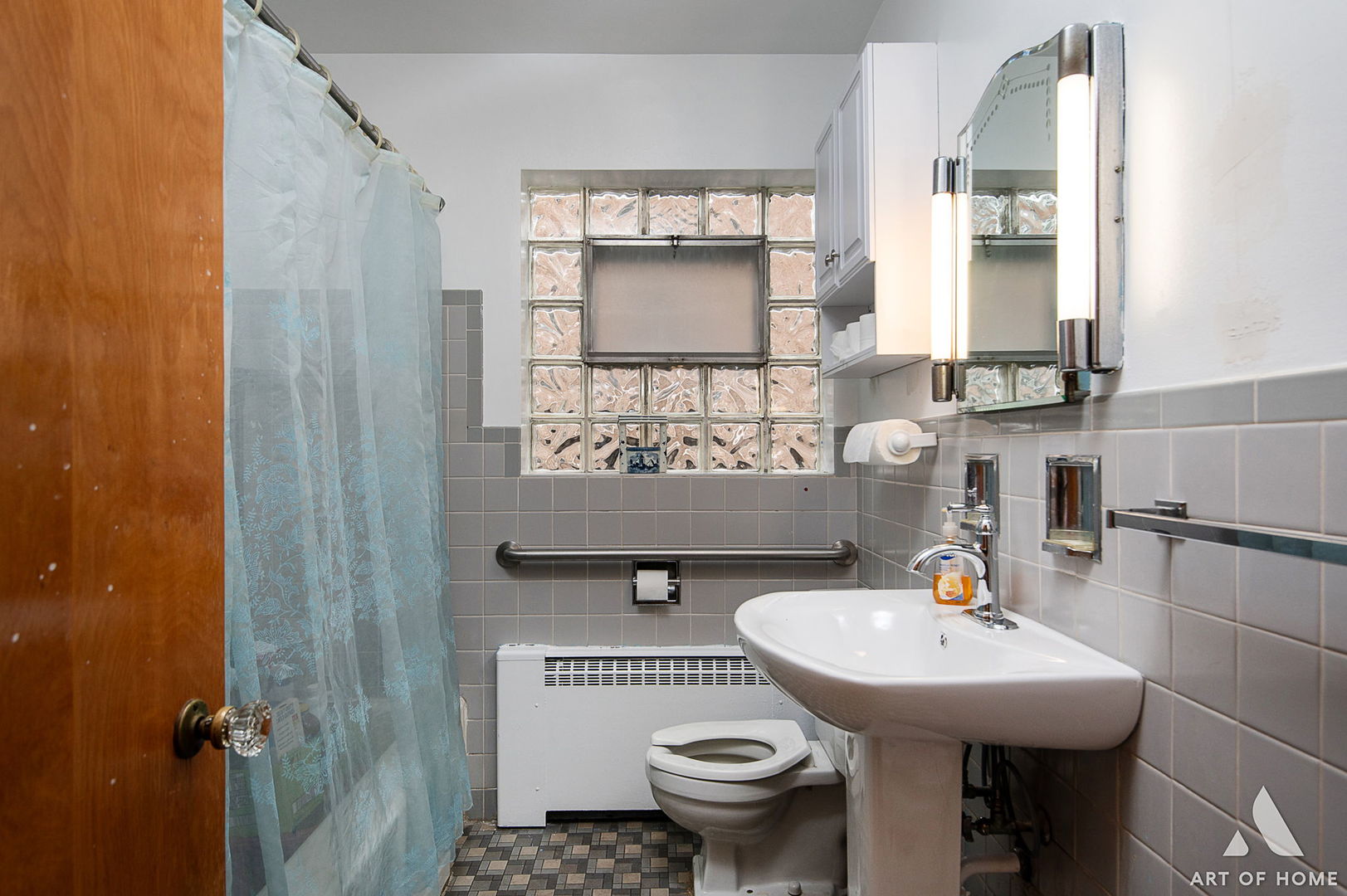 7430 W Diversey Avenue