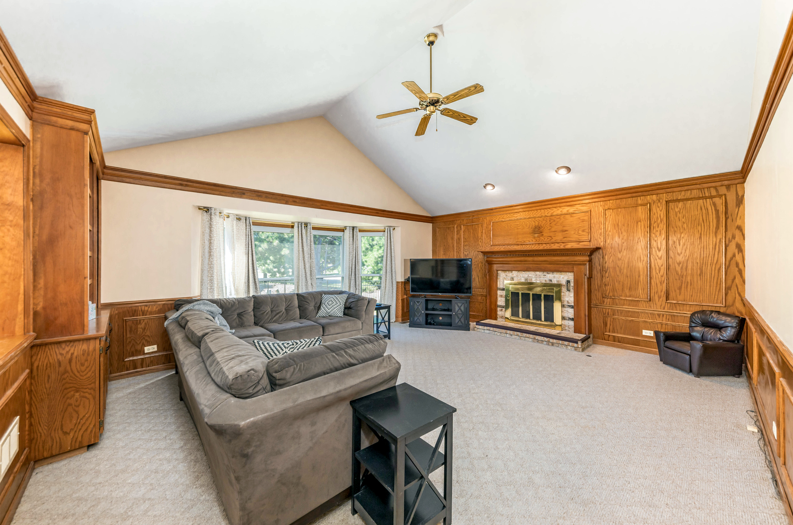 312 Northampton Drive