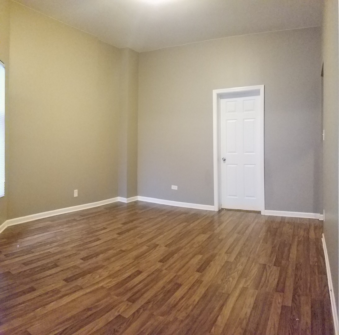 6620 S Drexel Avenue