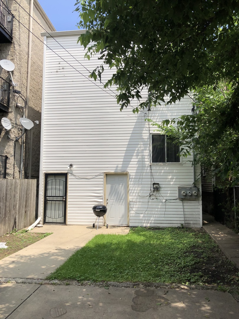 6620 S Drexel Avenue