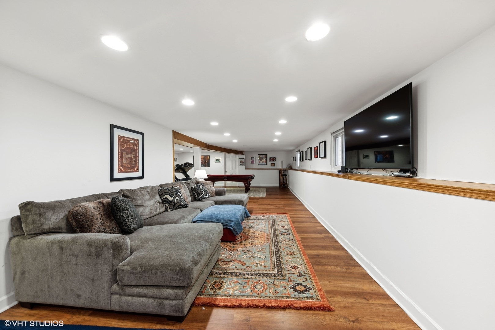 5224 N Latrobe Avenue