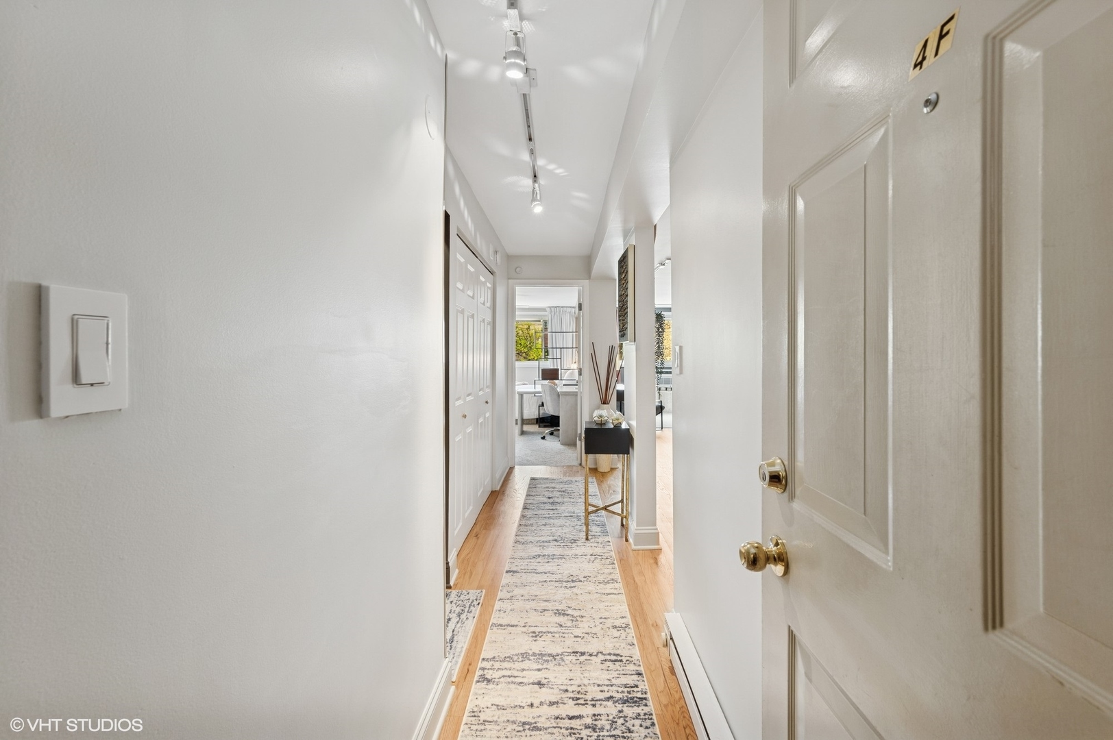 5854 N Kenmore Avenue Unit: 4F