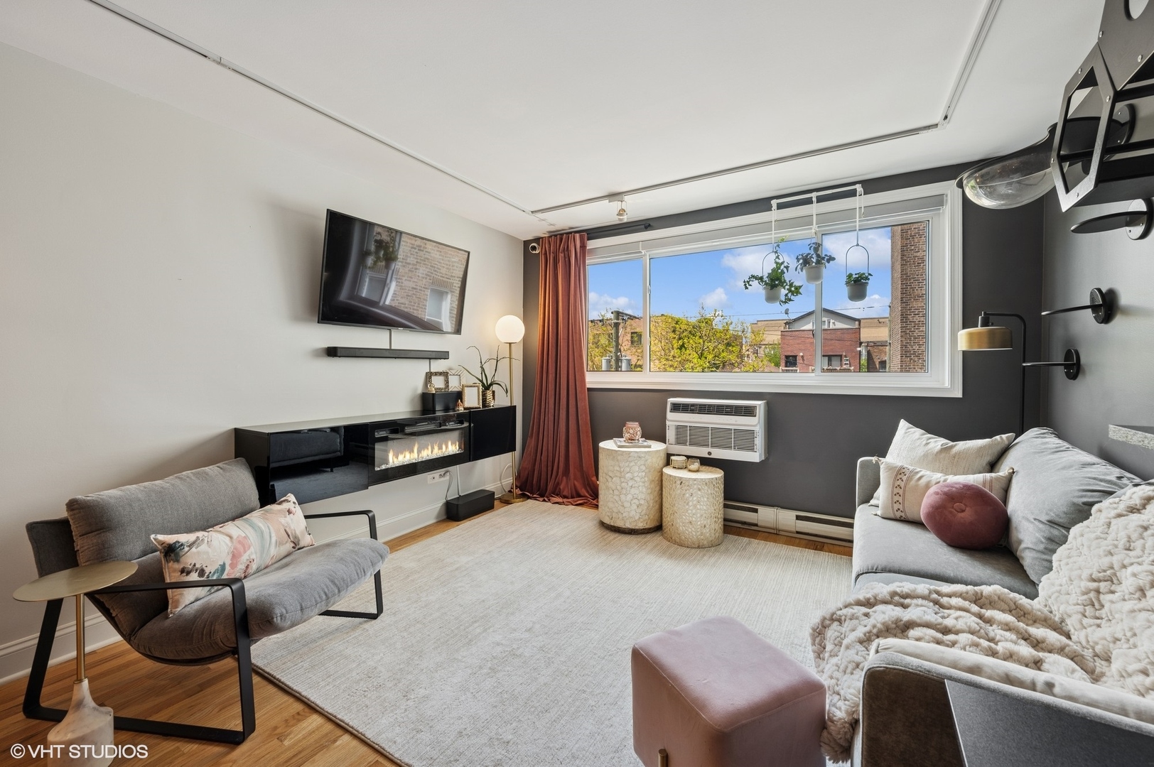 5854 N Kenmore Avenue Unit: 4F