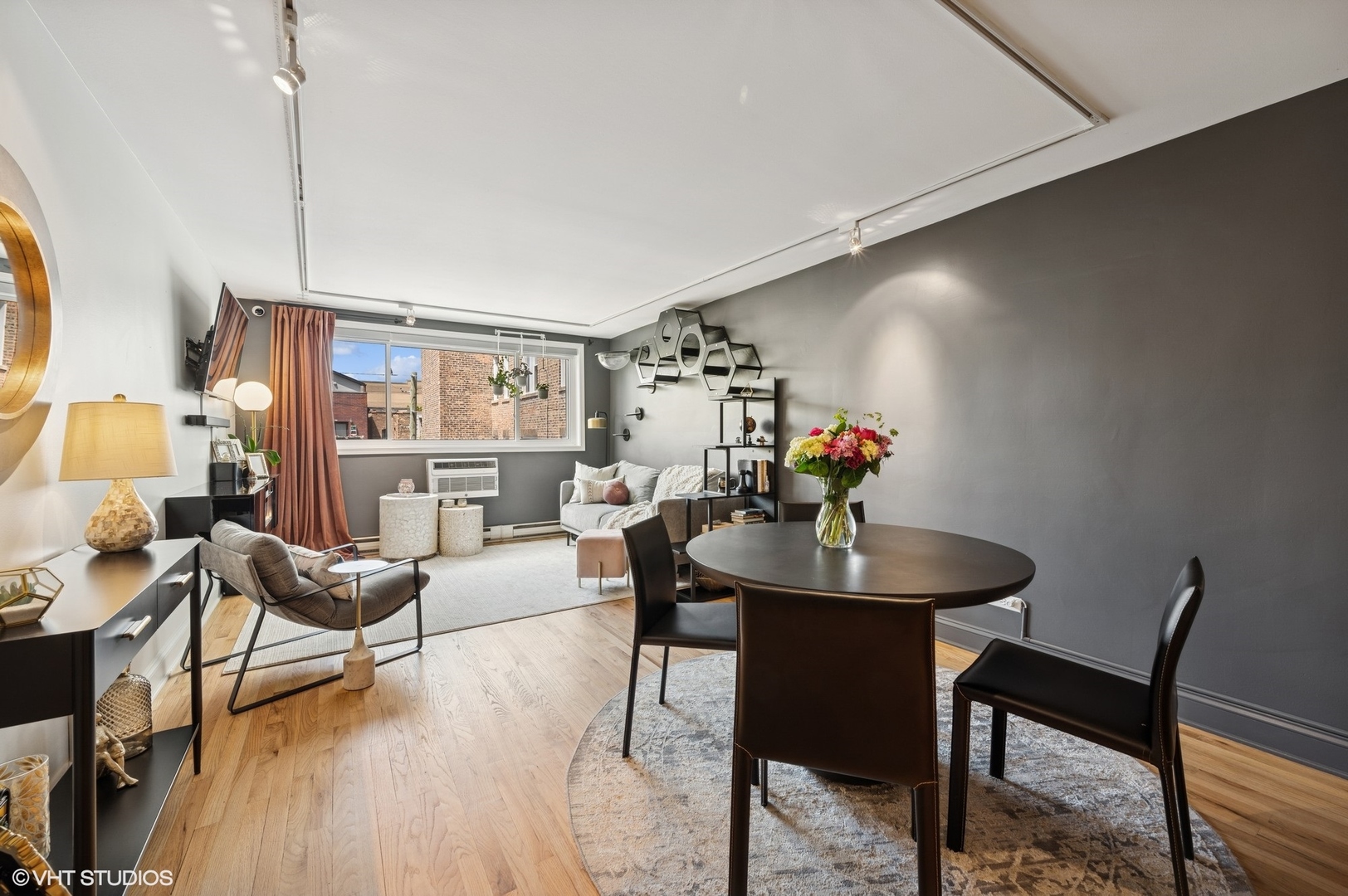 5854 N Kenmore Avenue Unit: 4F
