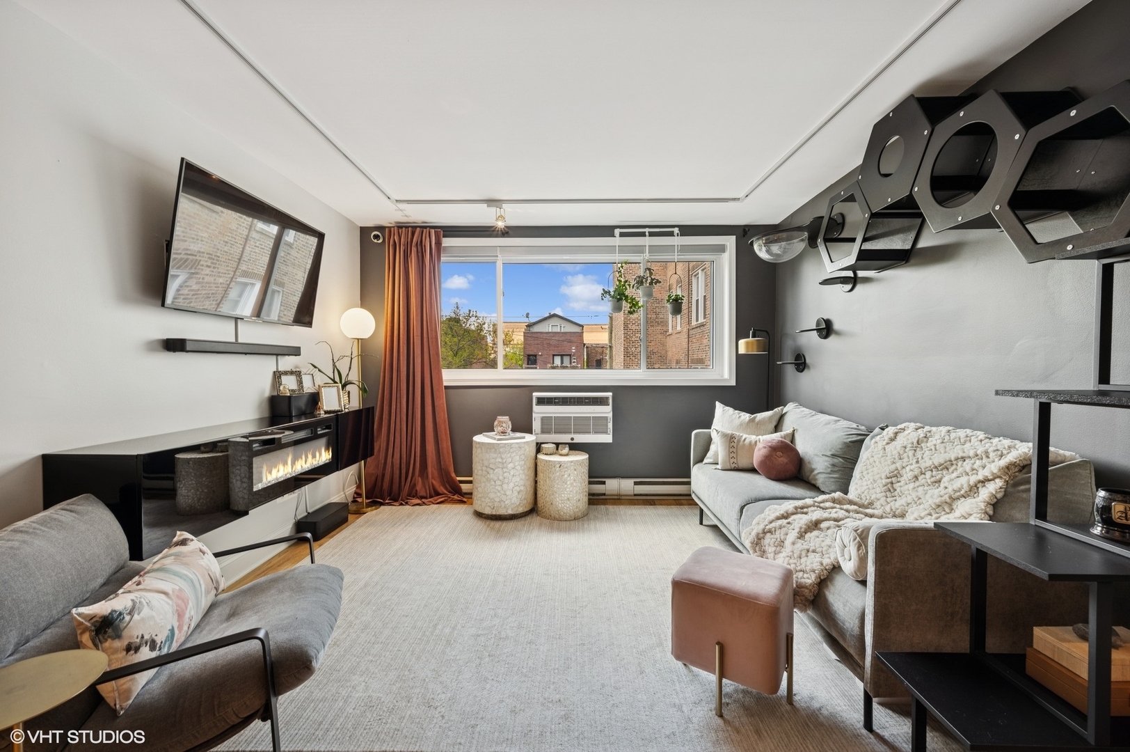 5854 N Kenmore Avenue Unit: 4F