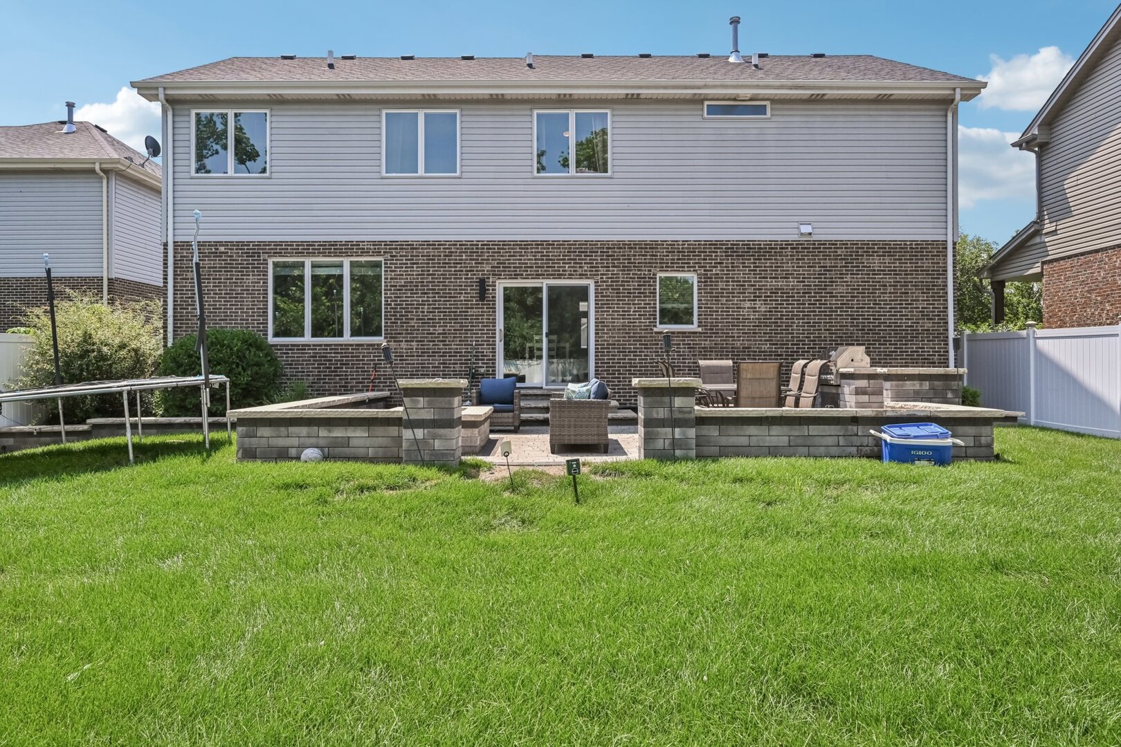 1990 Astor Lane