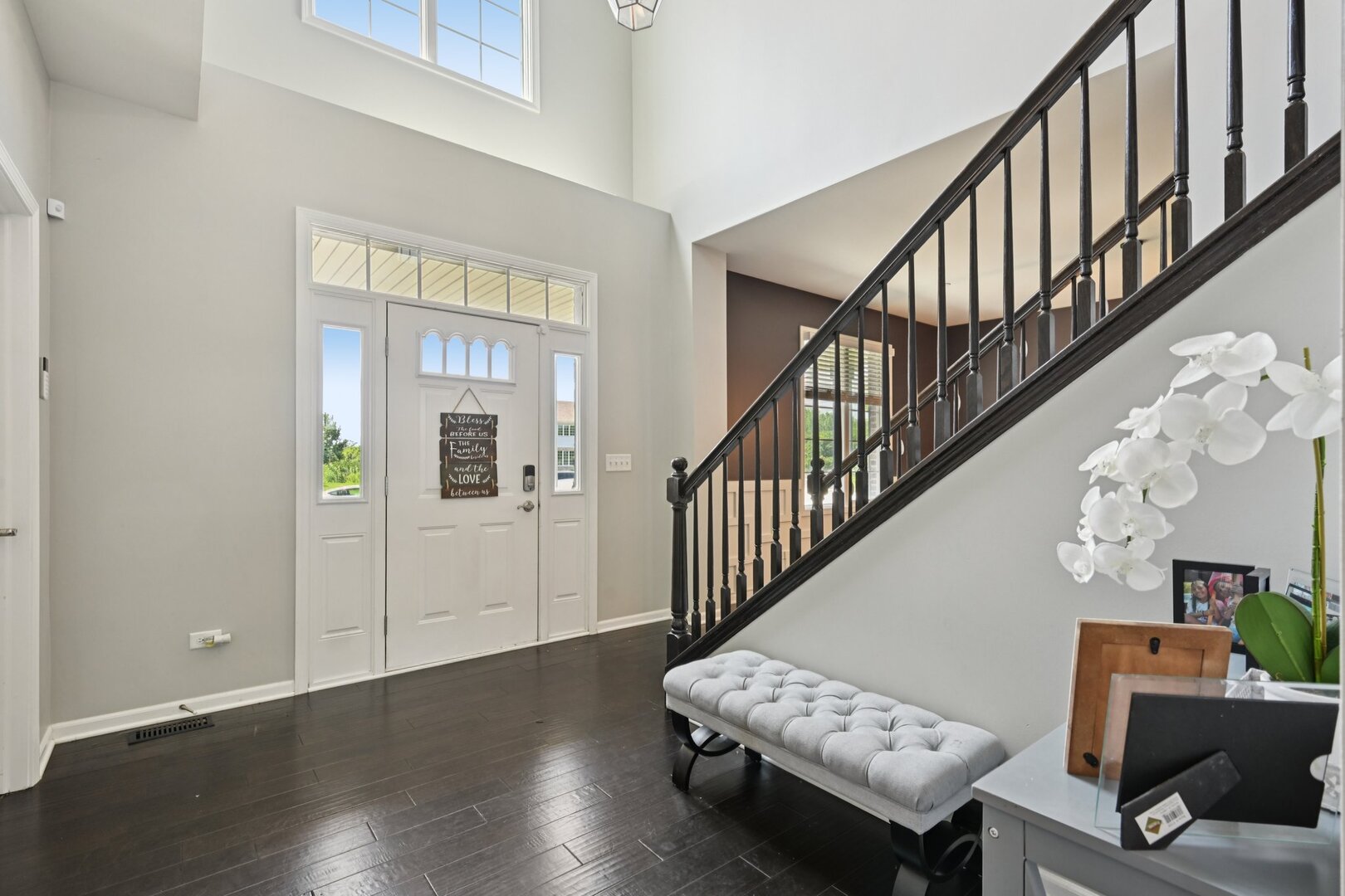 1990 Astor Lane