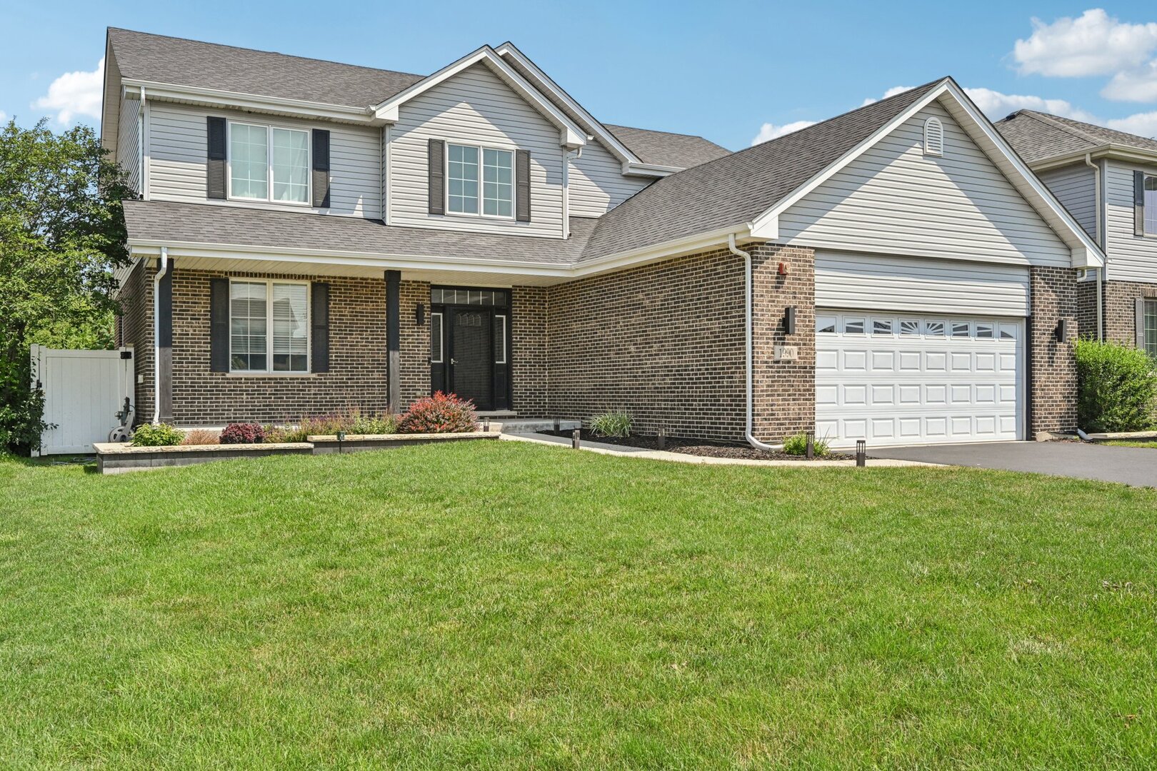 1990 Astor Lane