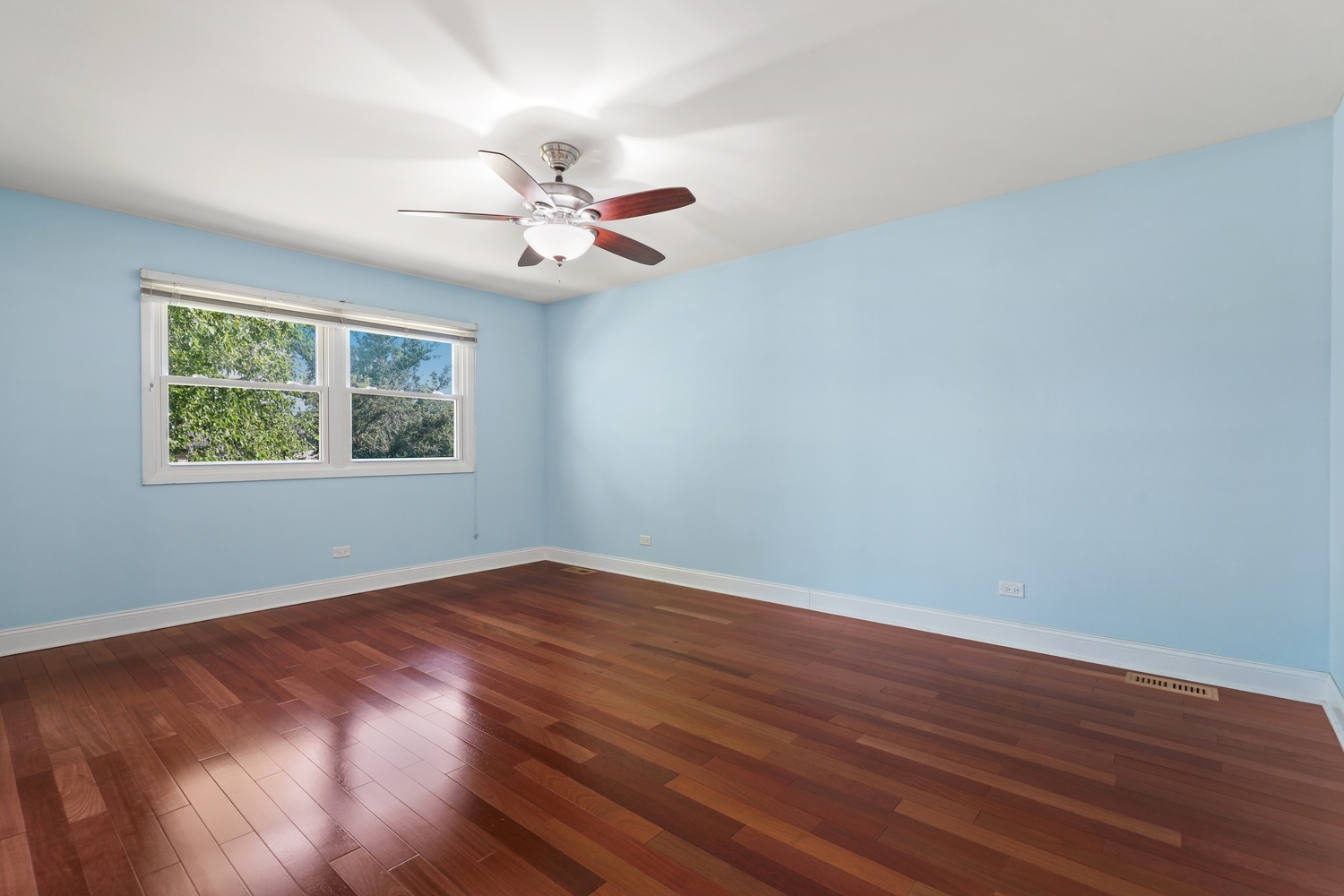 12133 Black Pine Trail