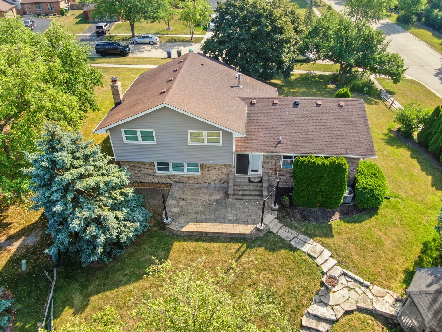 12133 Black Pine Trail