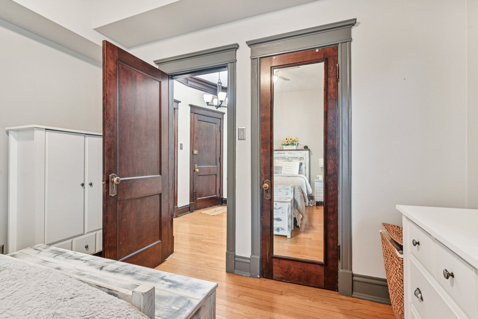4107 N Greenview Avenue Unit: 2S