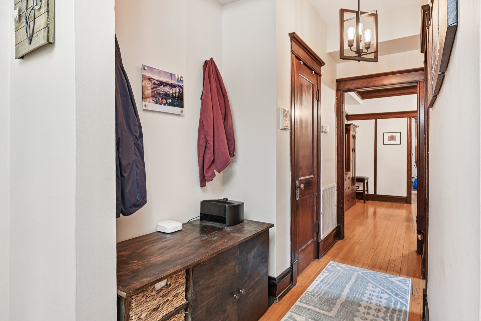 4107 N Greenview Avenue Unit: 2S