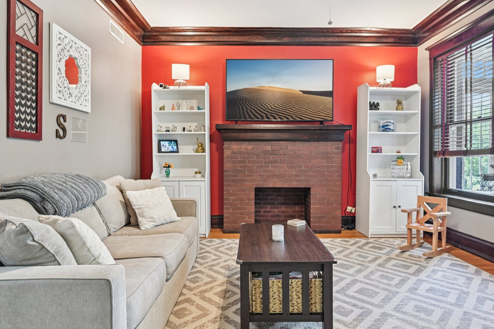 4107 N Greenview Avenue Unit: 2S
