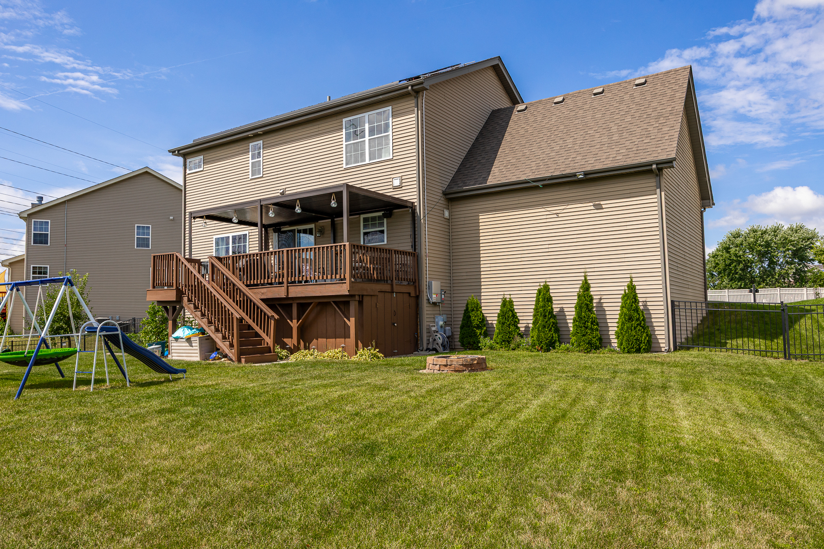 714 N Sleepy Hollow Lane