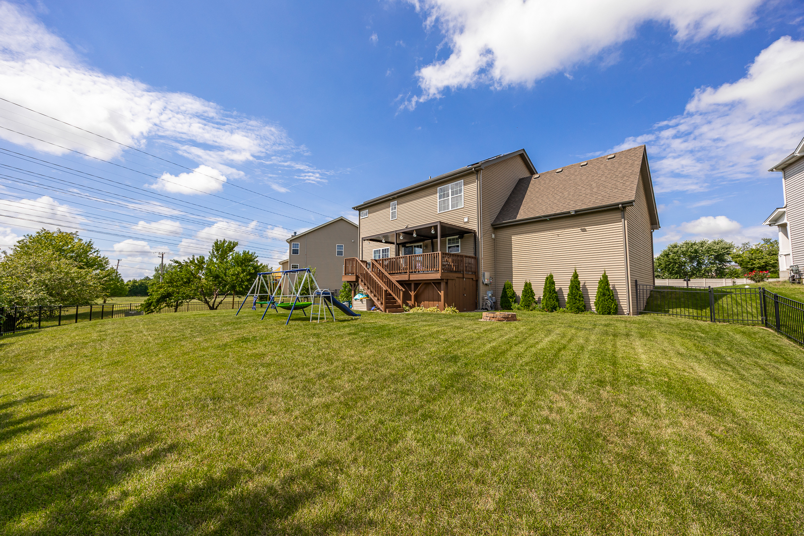 714 N Sleepy Hollow Lane