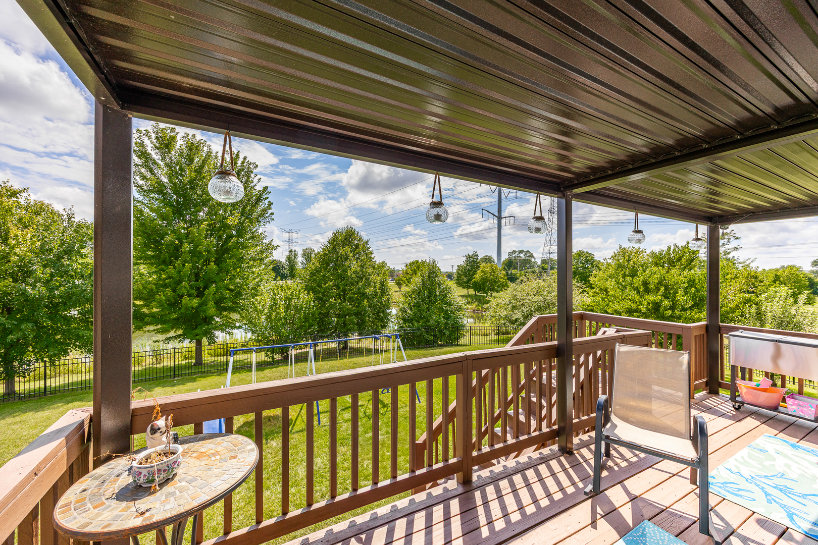 714 N Sleepy Hollow Lane