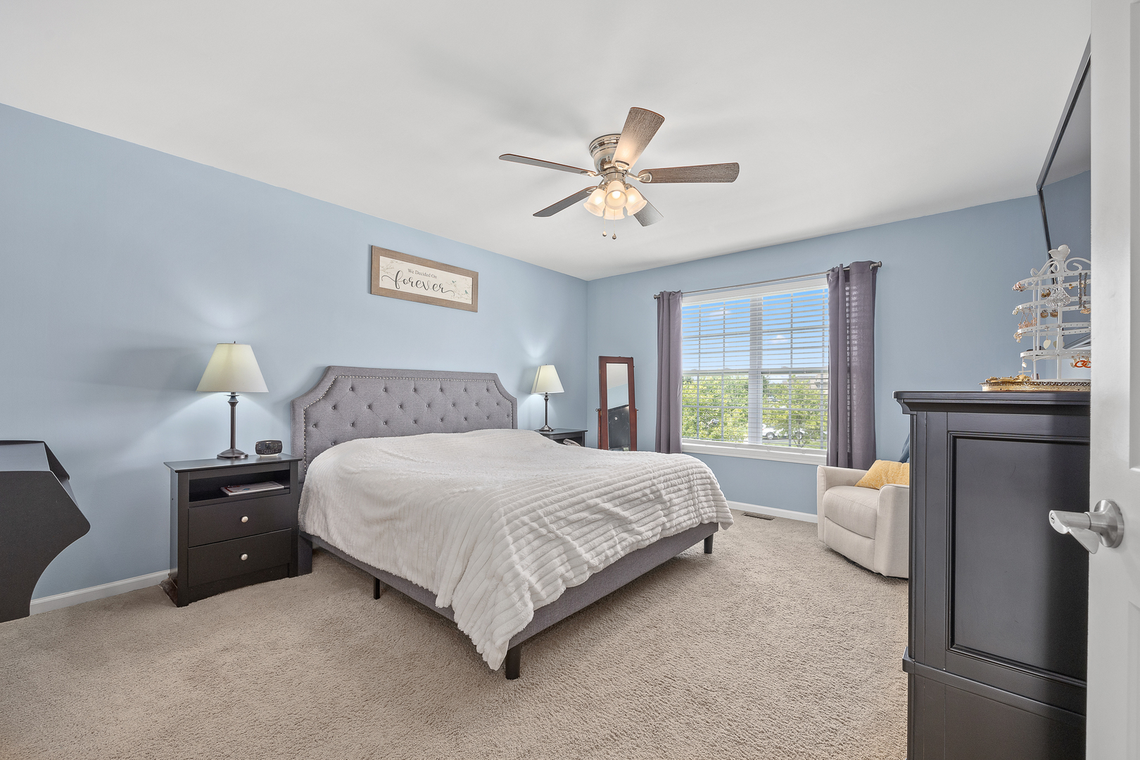 714 N Sleepy Hollow Lane