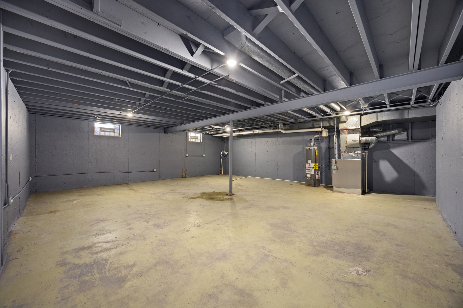 1153 E 171st Court