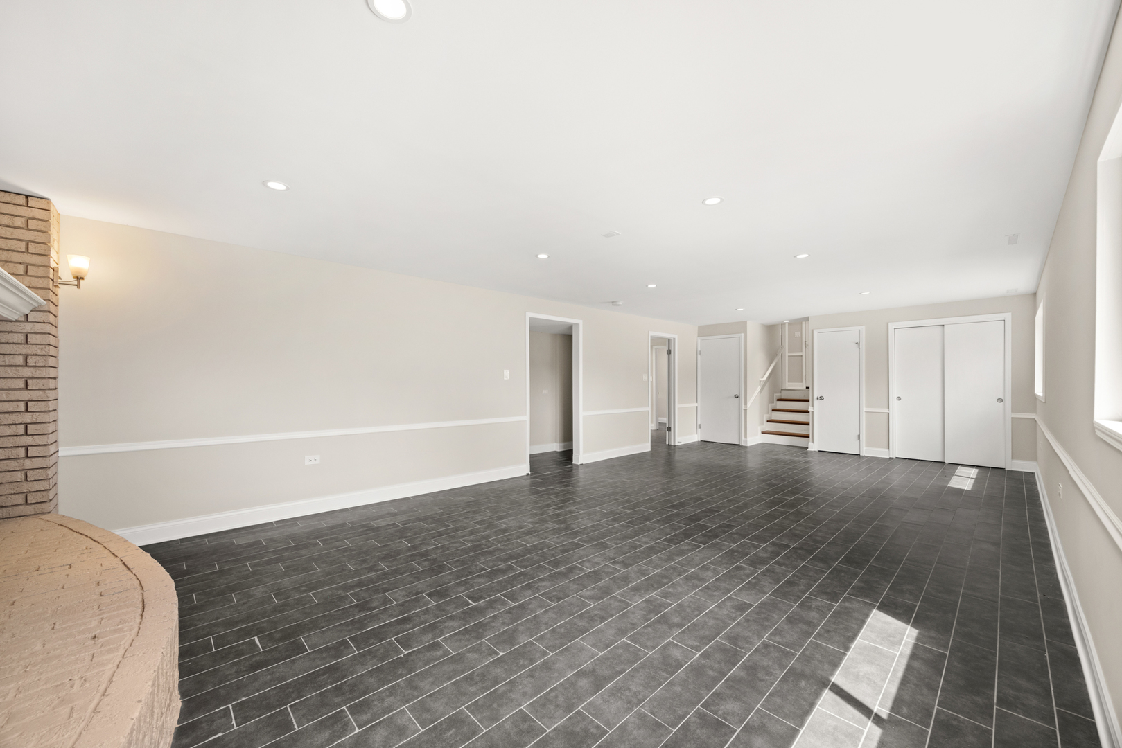 1153 E 171st Court