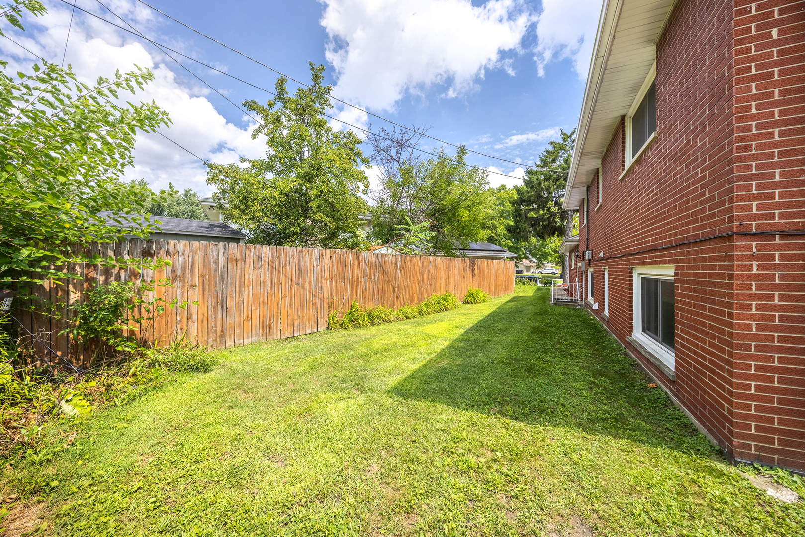 1153 E 171st Court