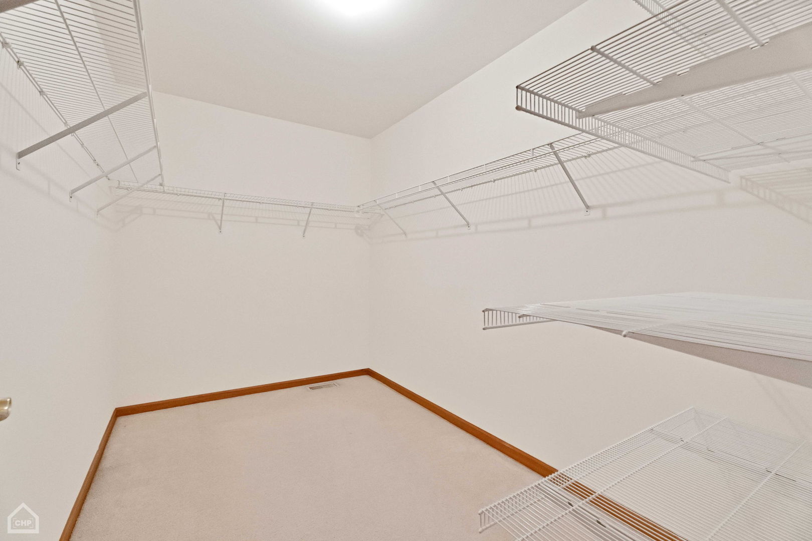 7625 Loch Glen Drive