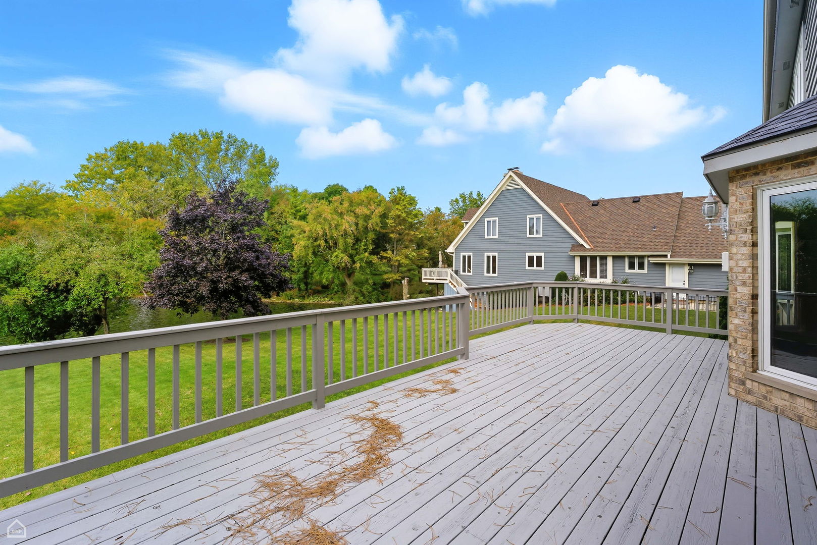 7625 Loch Glen Drive