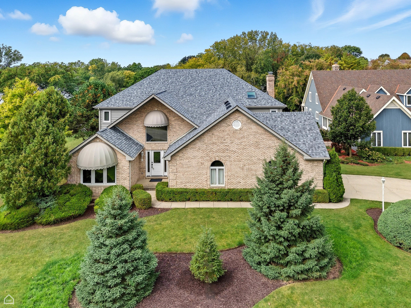 7625 Loch Glen Drive