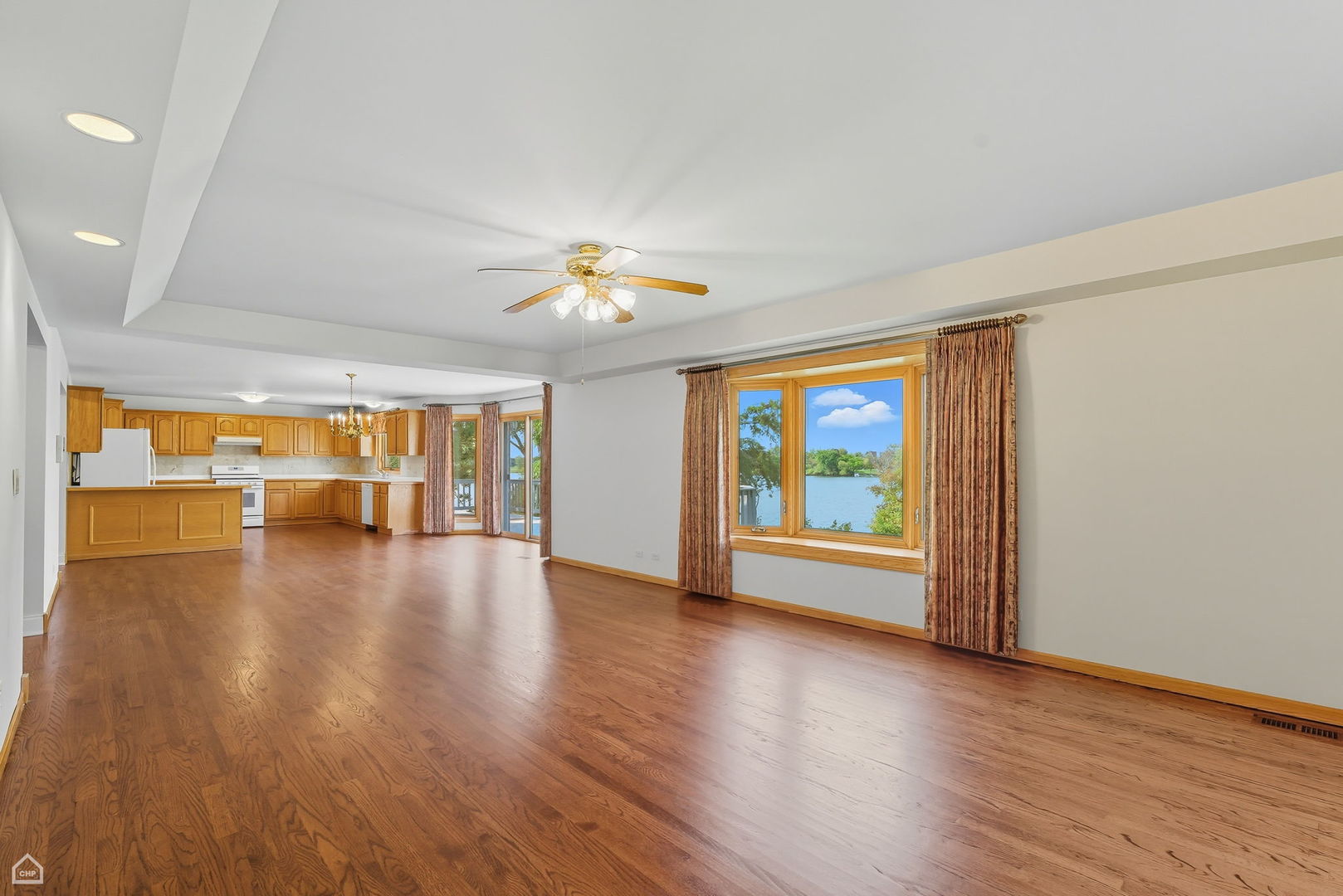 7625 Loch Glen Drive