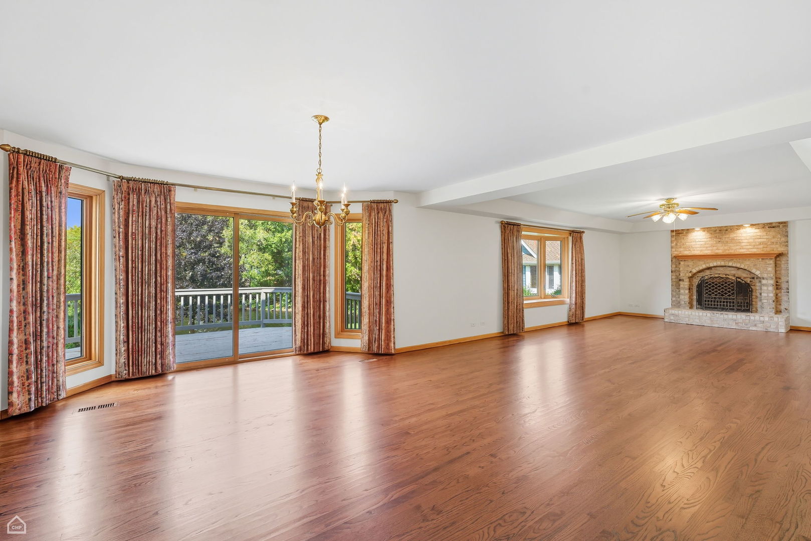 7625 Loch Glen Drive