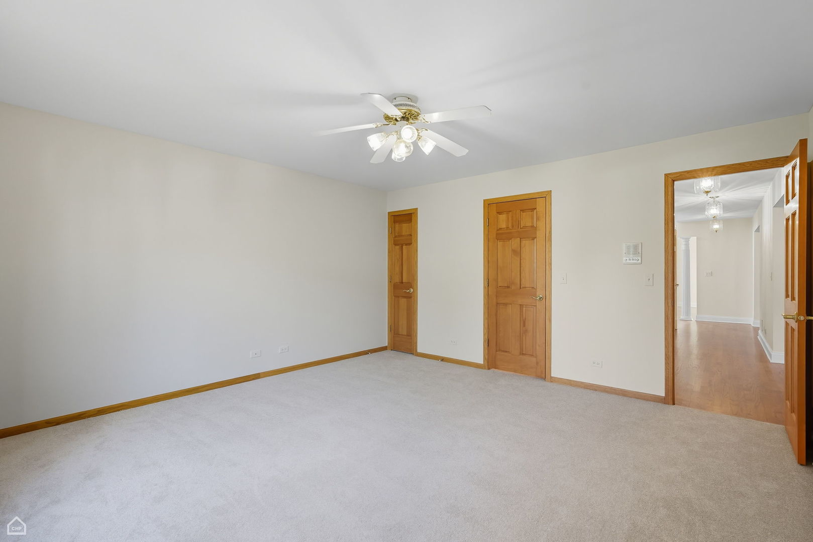 7625 Loch Glen Drive