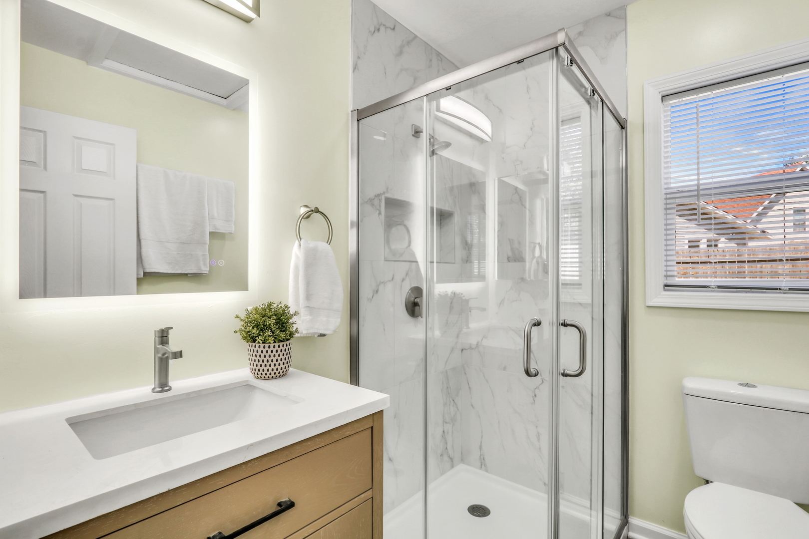 34880 N Rock Island Street