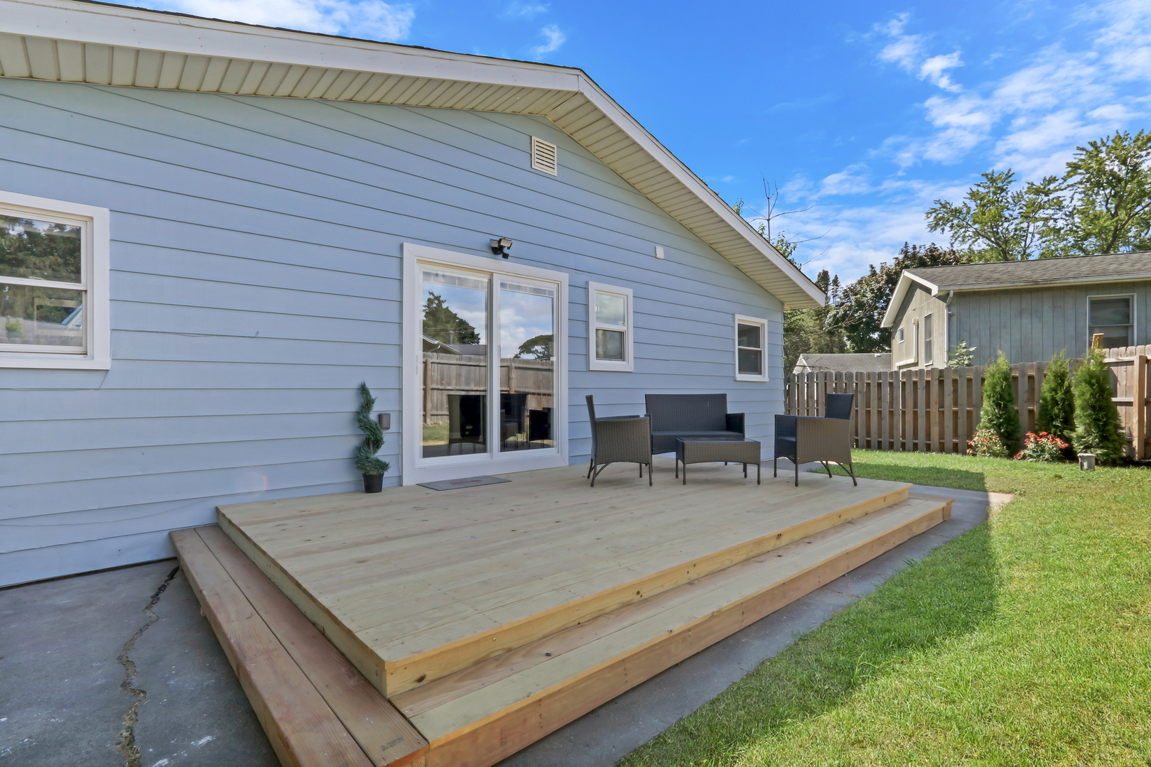 34880 N Rock Island Street