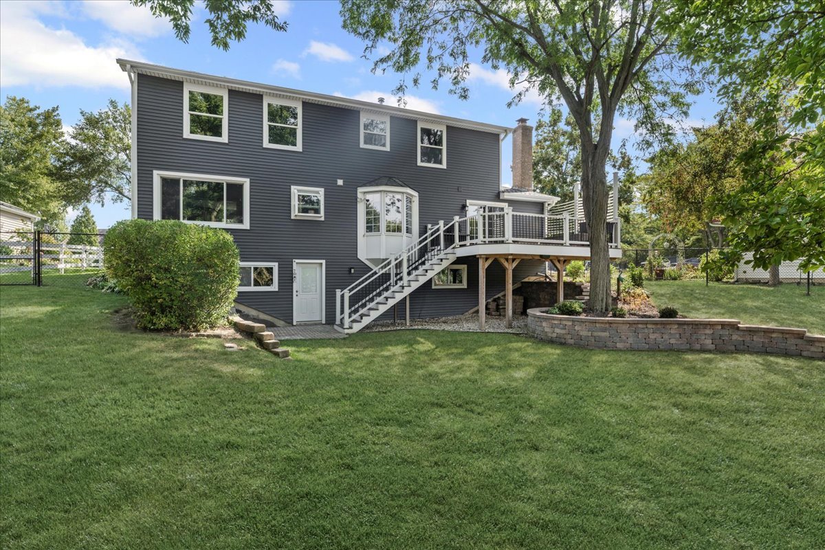 32956 N Ashley Drive