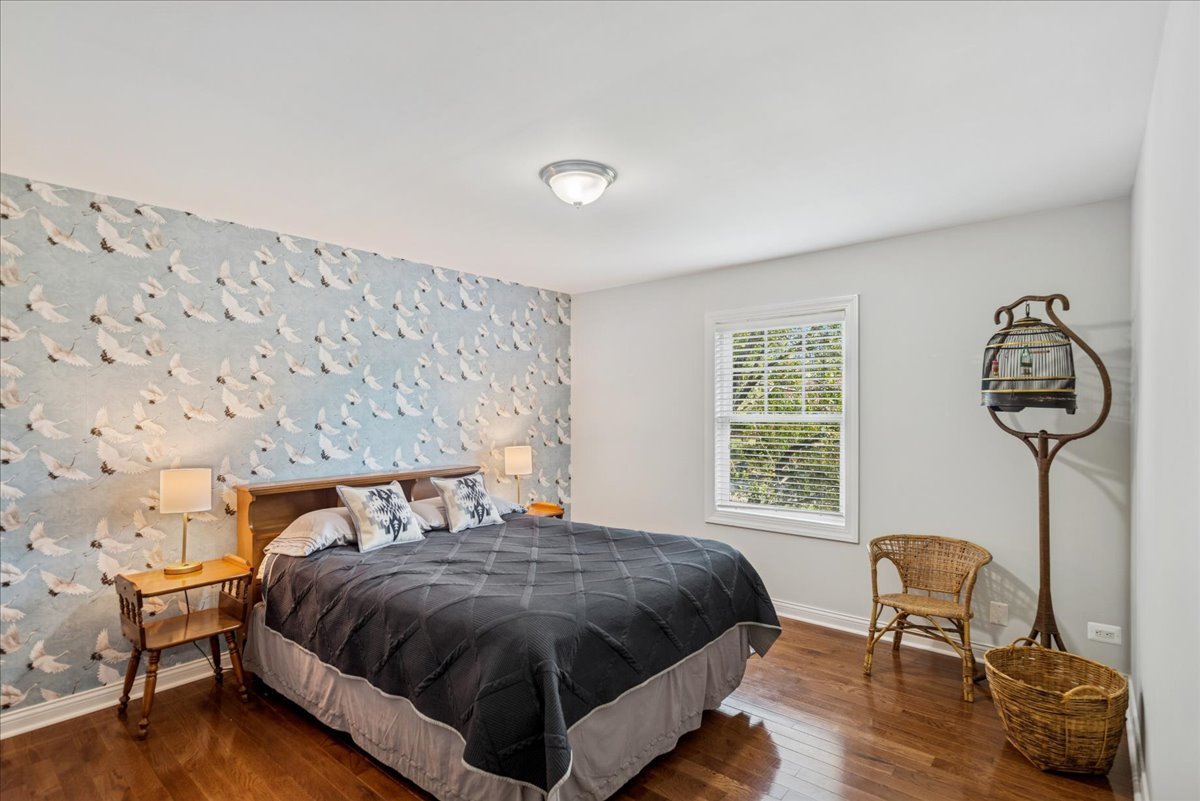 32956 N Ashley Drive