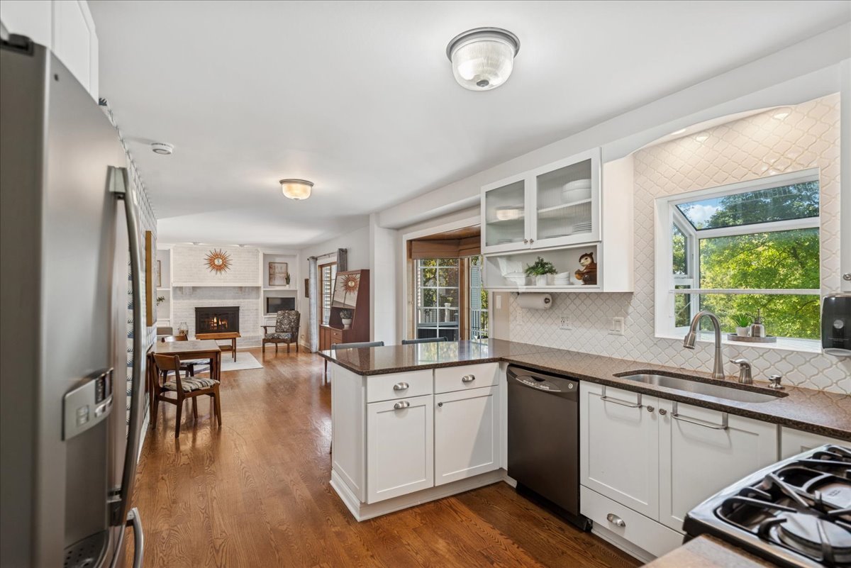 32956 N Ashley Drive