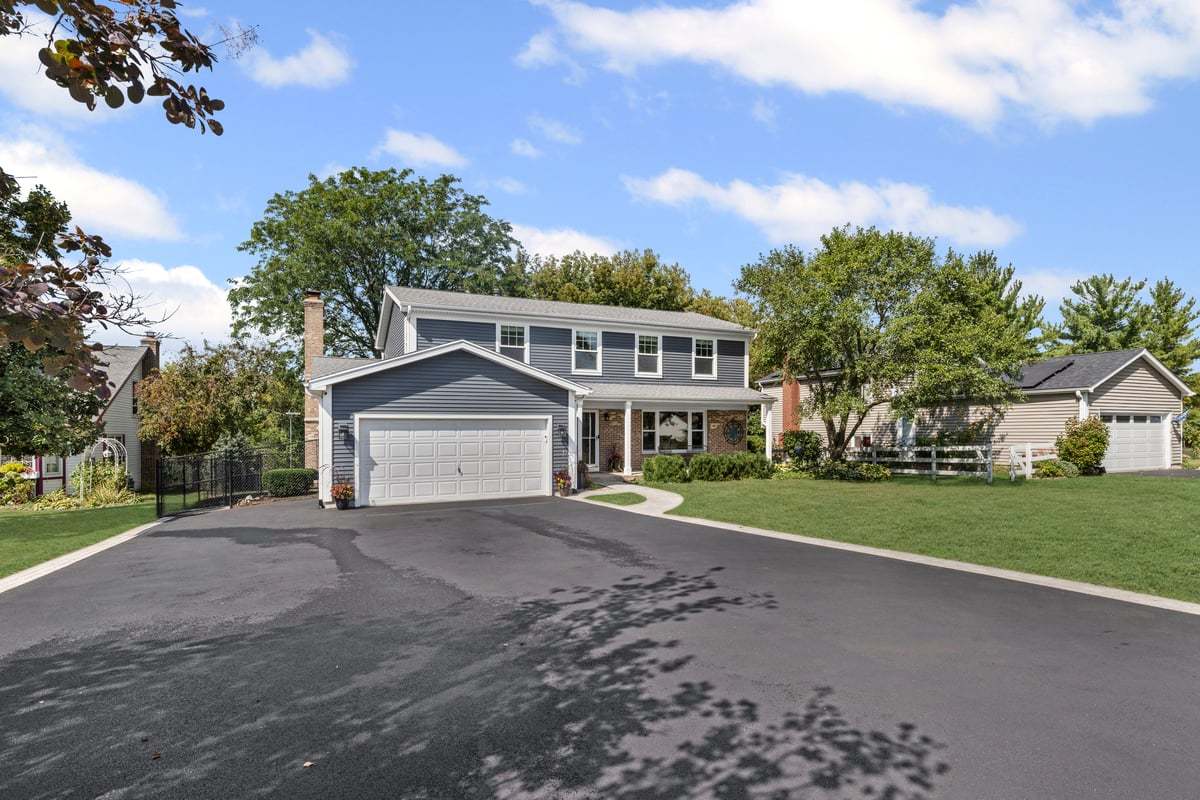 32956 N Ashley Drive